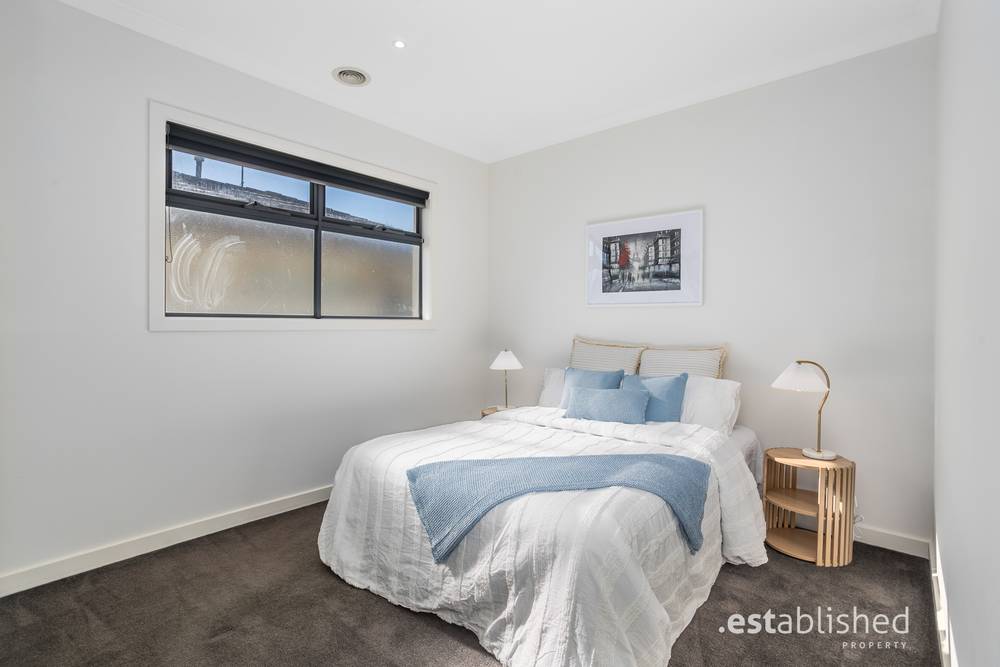 2A Bari Mews, POINT COOK, VIC 3030