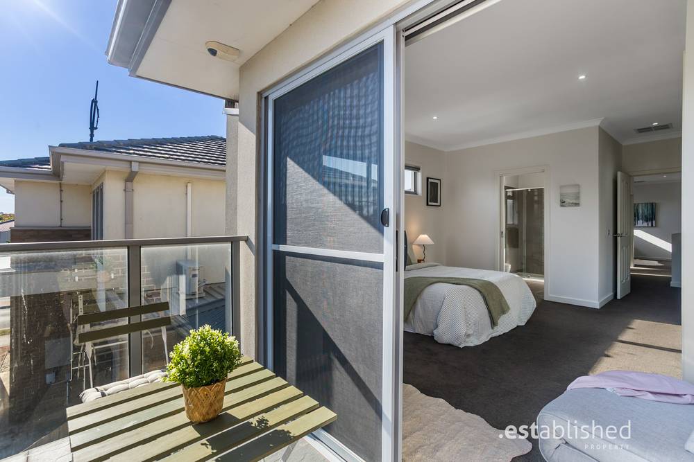 2A Bari Mews, POINT COOK, VIC 3030