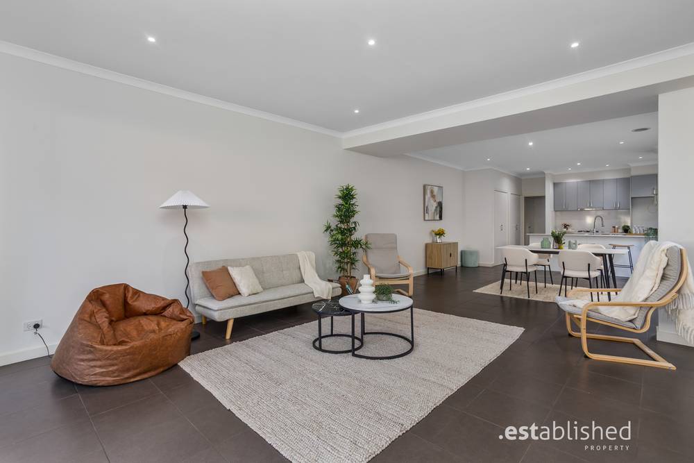 2A Bari Mews, POINT COOK, VIC 3030