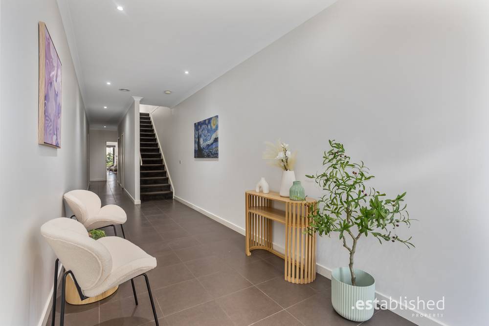 2A Bari Mews, POINT COOK, VIC 3030