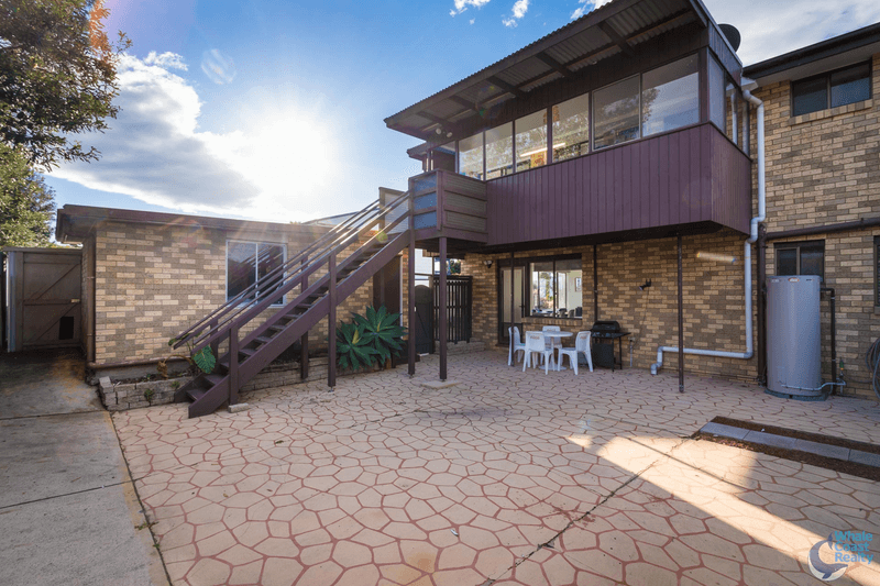 30 Binalong Street, DALMENY, NSW 2546