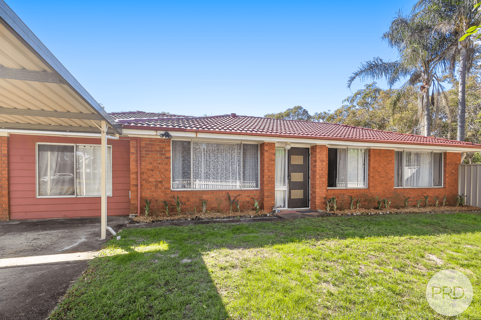 31 President Wilson Walk, TANILBA BAY, NSW 2319