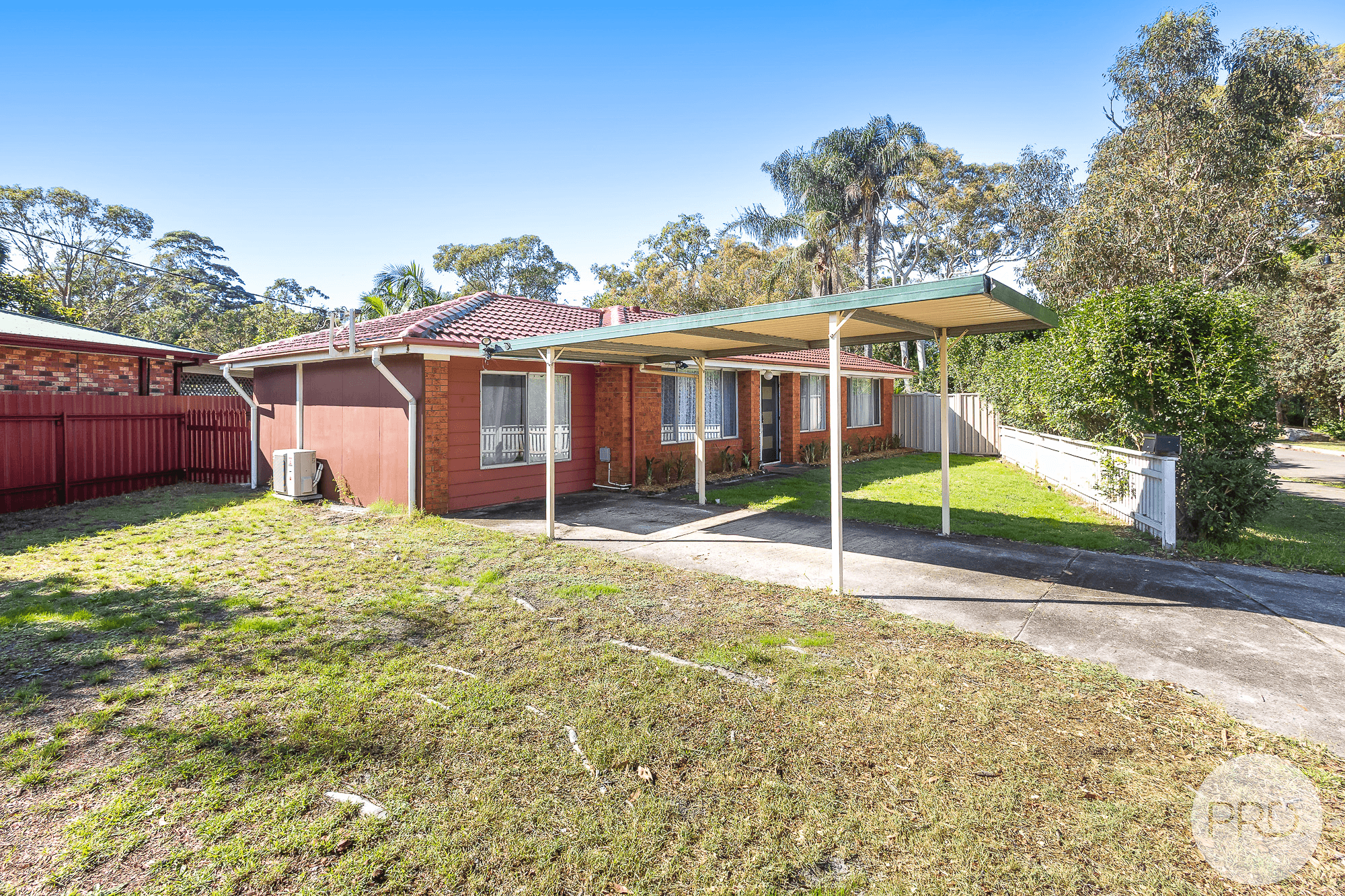 31 President Wilson Walk, TANILBA BAY, NSW 2319
