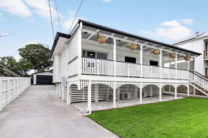 25 Belloy Street, WAVELL HEIGHTS, QLD 4012