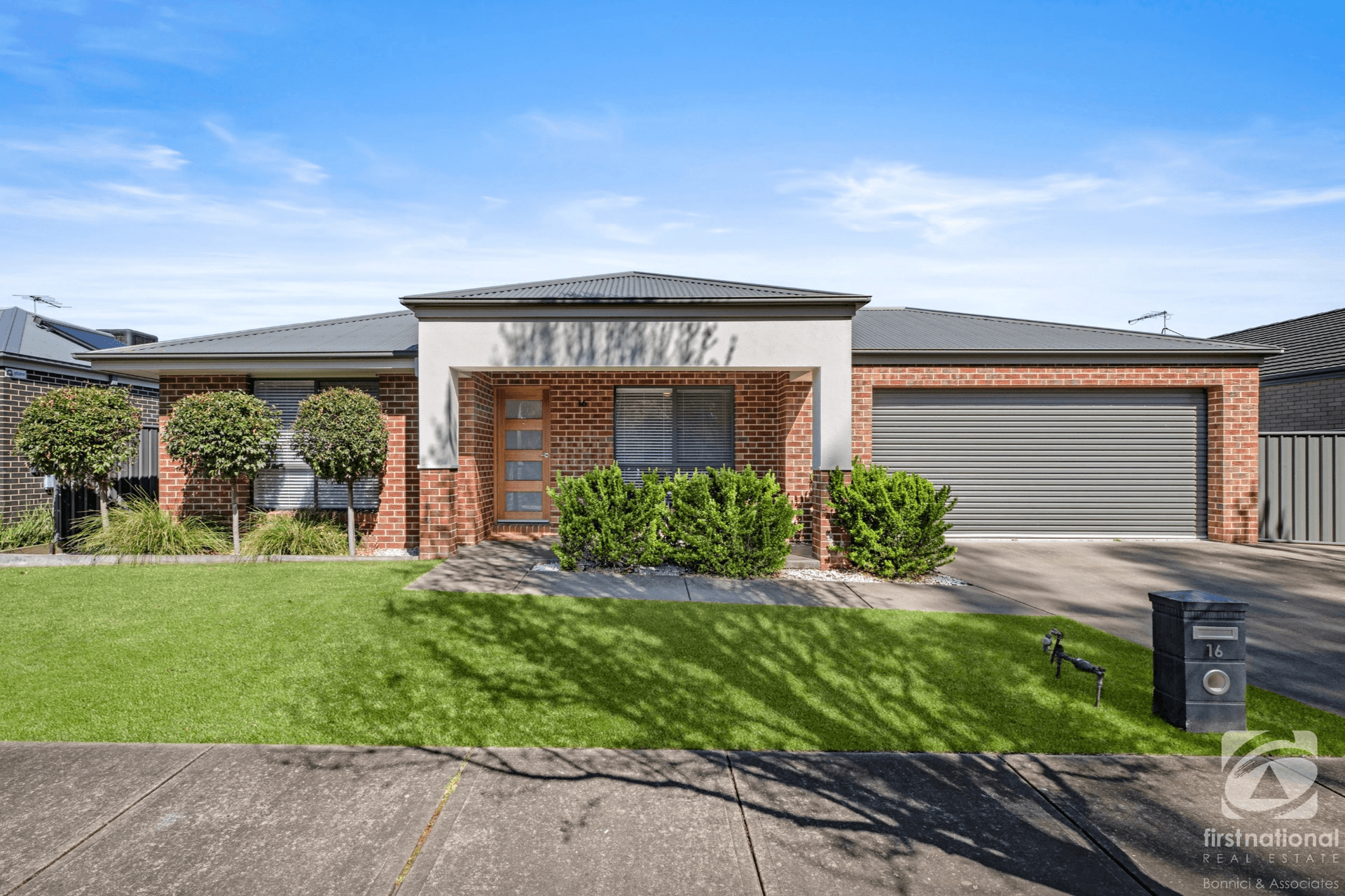 16 Brooks Terrace, Killara, VIC 3691