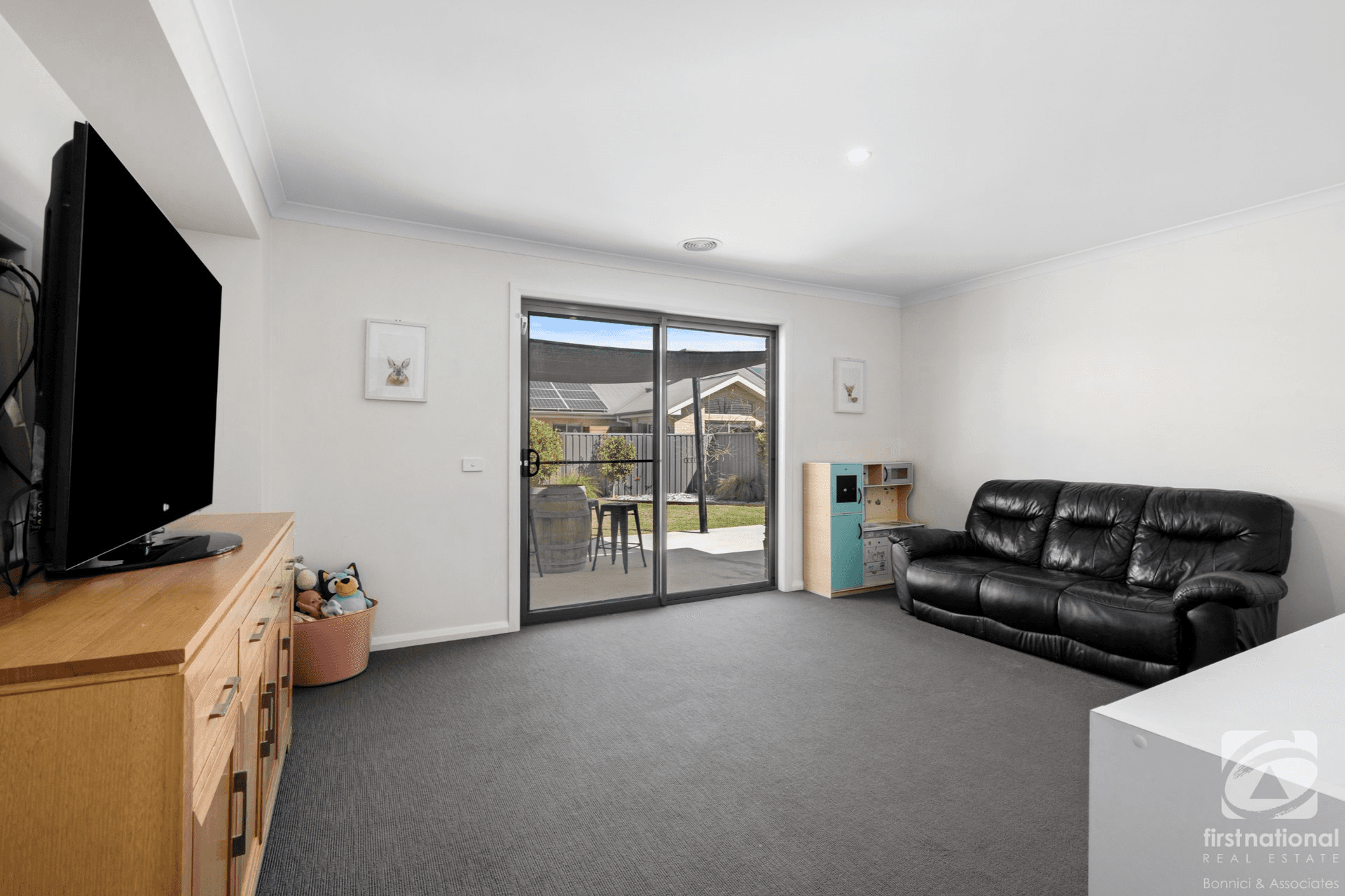 16 Brooks Terrace, Killara, VIC 3691