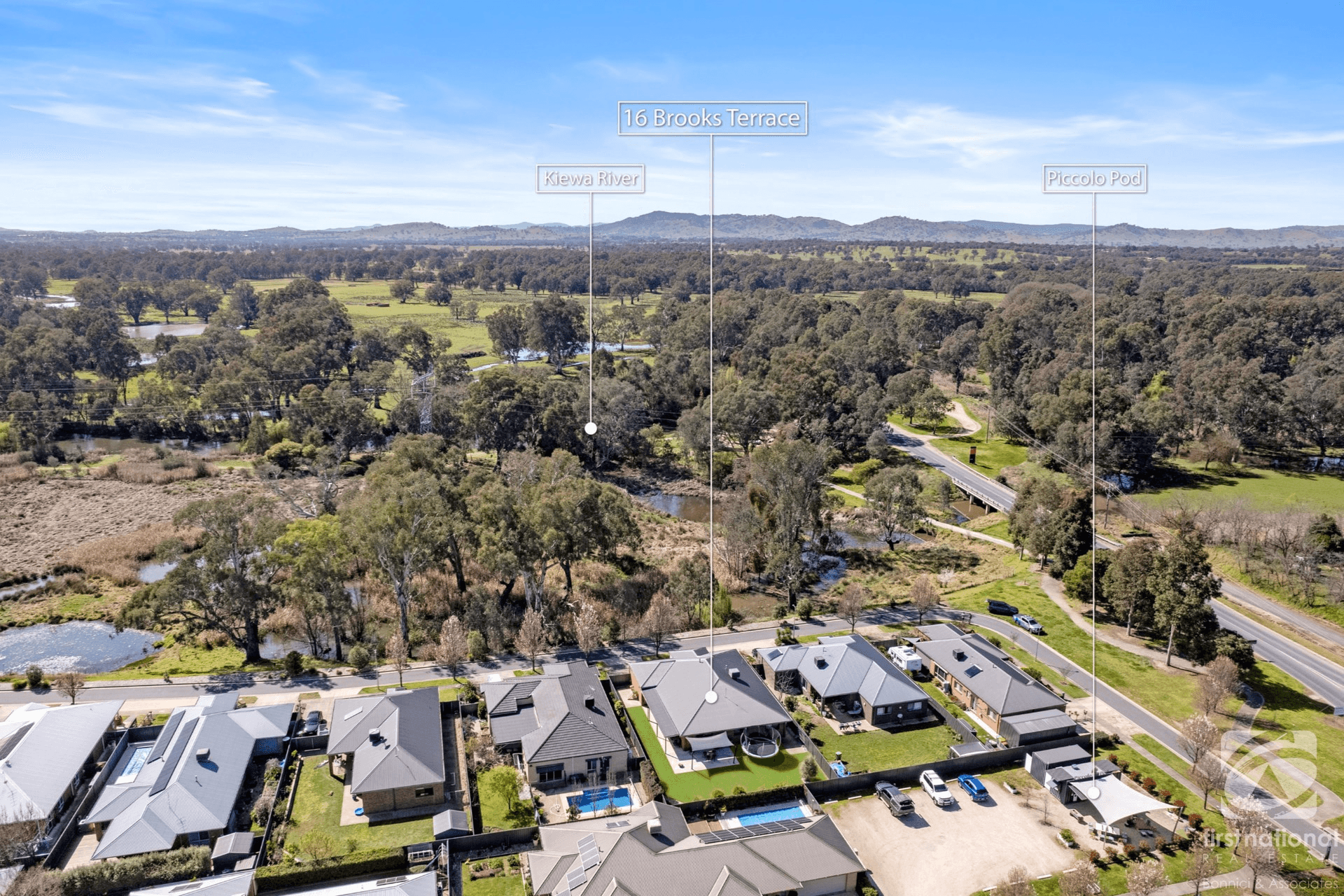 16 Brooks Terrace, Killara, VIC 3691