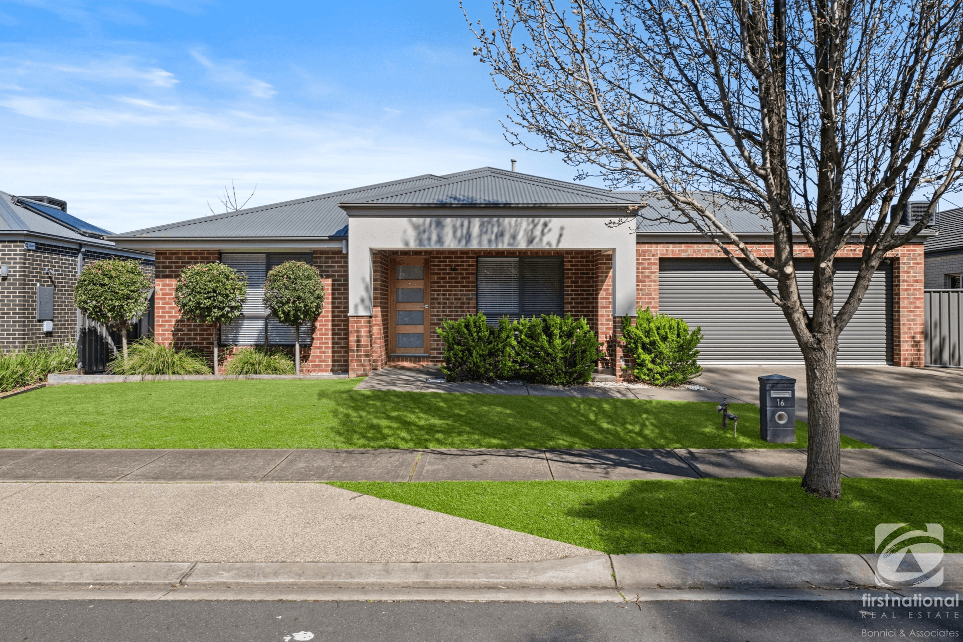 16 Brooks Terrace, Killara, VIC 3691