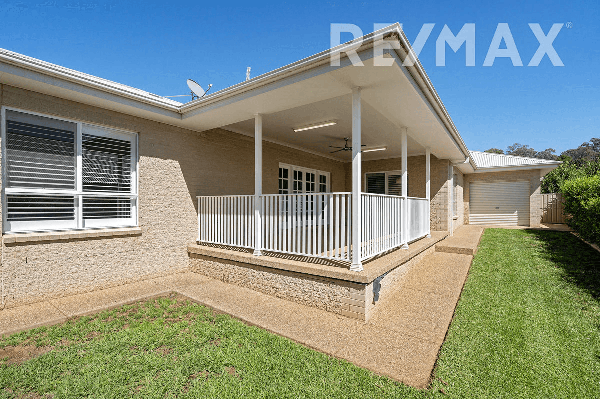 34 Brindabella Drive, TATTON, NSW 2650