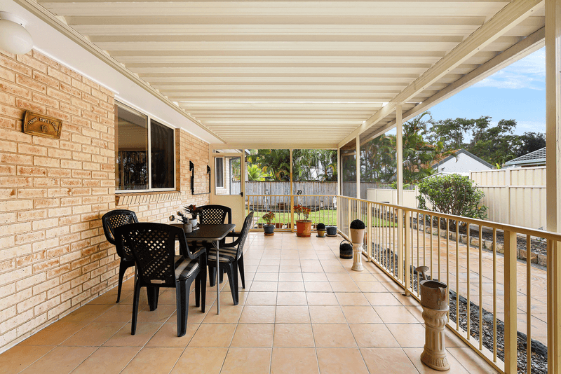 5 Manooka Road, POINT CLARE, NSW 2250