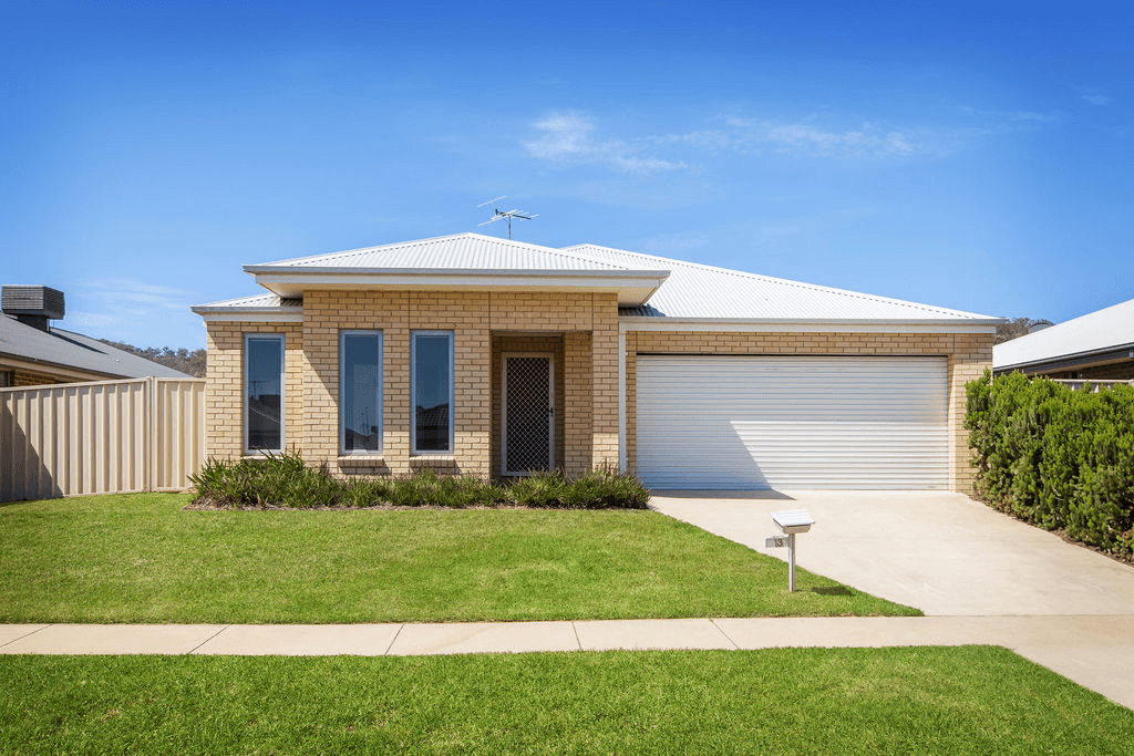 13 Mackey Street, Wodonga, VIC 3690