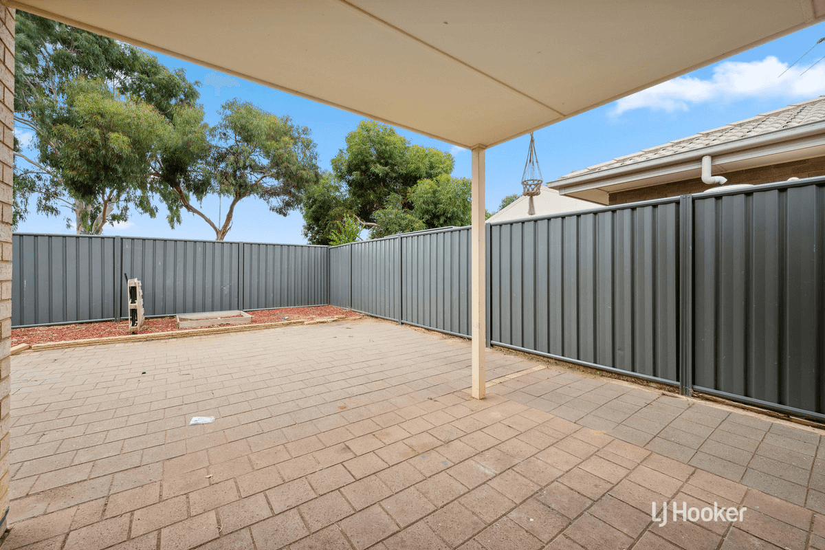 5 Monterey Drive, MUNNO PARA WEST, SA 5115