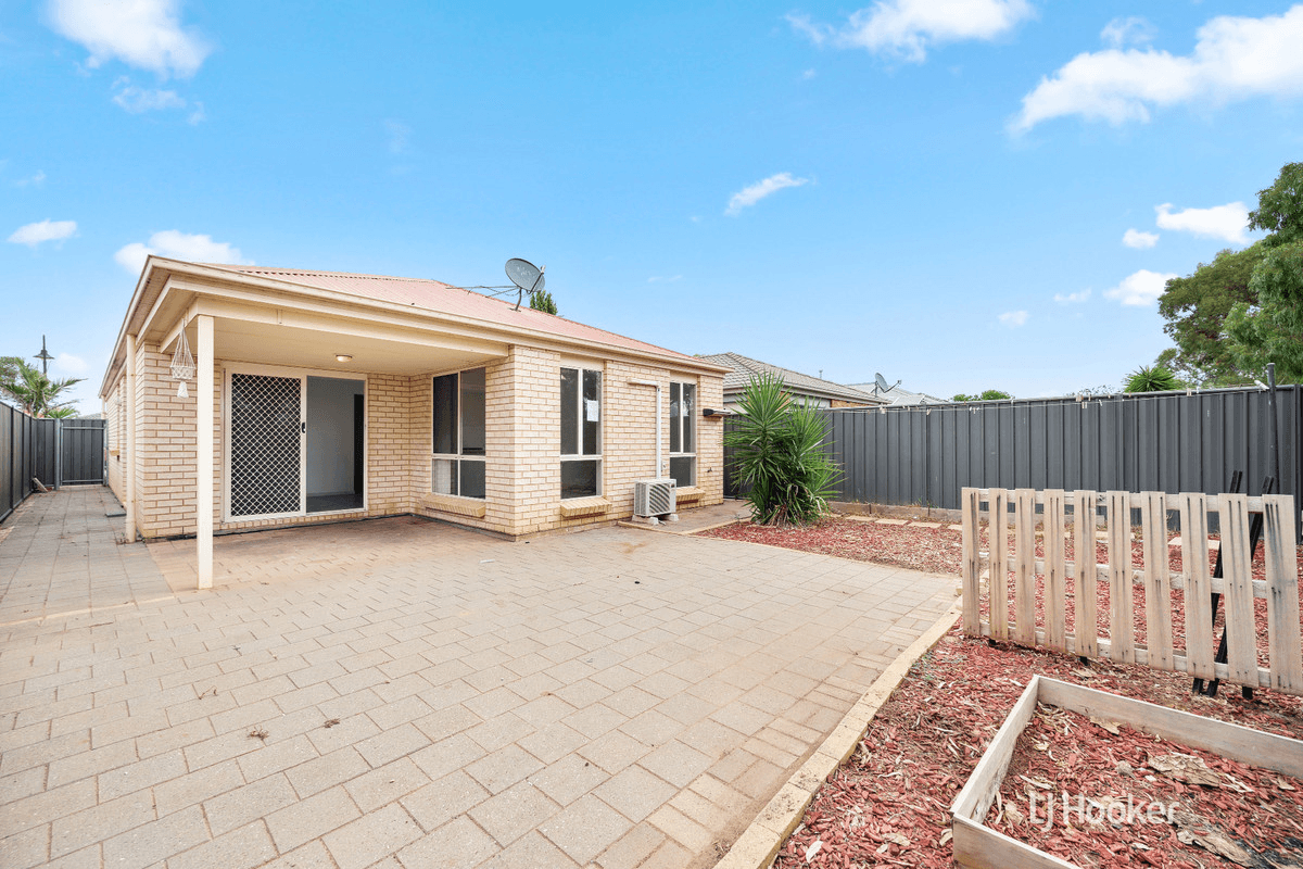 5 Monterey Drive, MUNNO PARA WEST, SA 5115