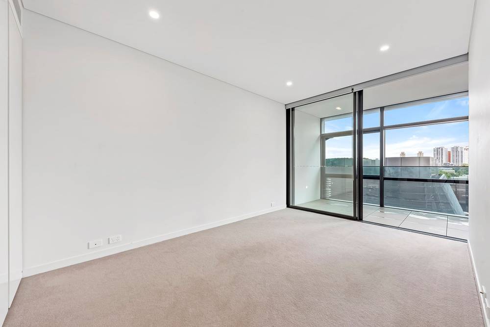 UNIT 904/1 CHIPPENDALE WAY, CHIPPENDALE, NSW 2008