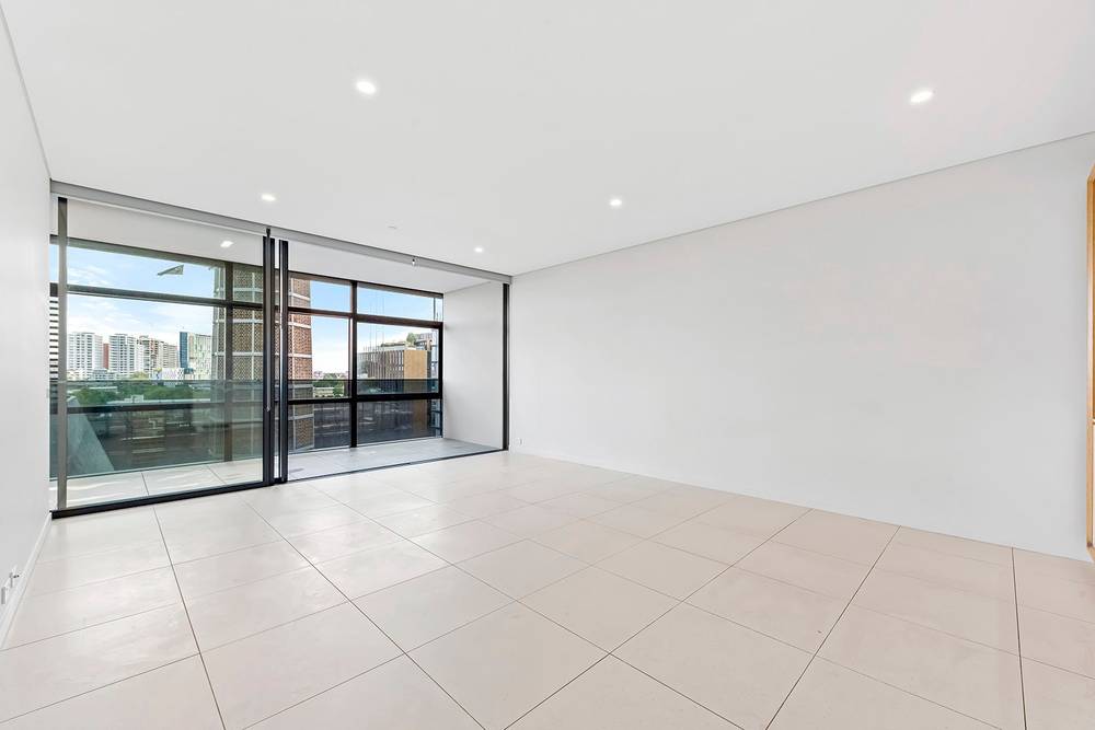 UNIT 904/1 CHIPPENDALE WAY, CHIPPENDALE, NSW 2008