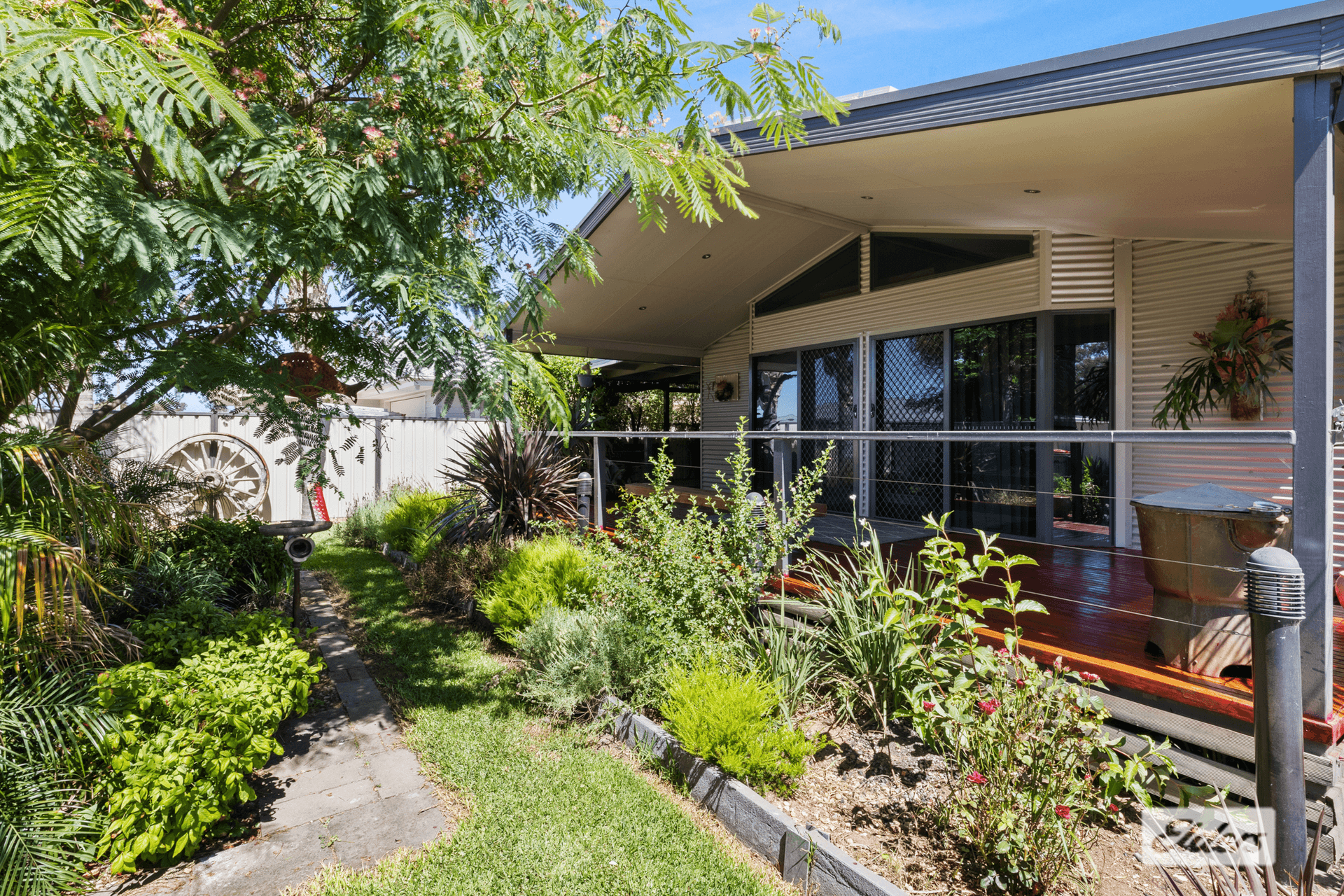 54 Jude Street, Howlong, NSW 2643