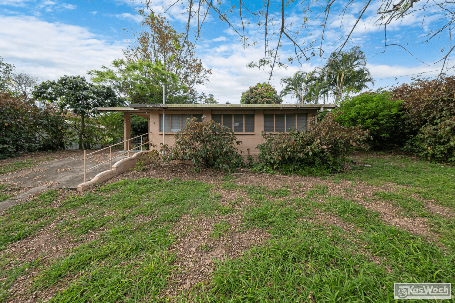 5 Dobbs Street, MOUNT MORGAN, QLD 4714