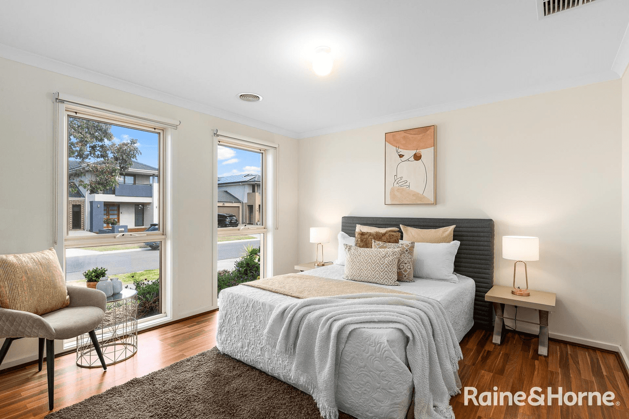 5 Coronat Drive, WILLIAMS LANDING, VIC 3027