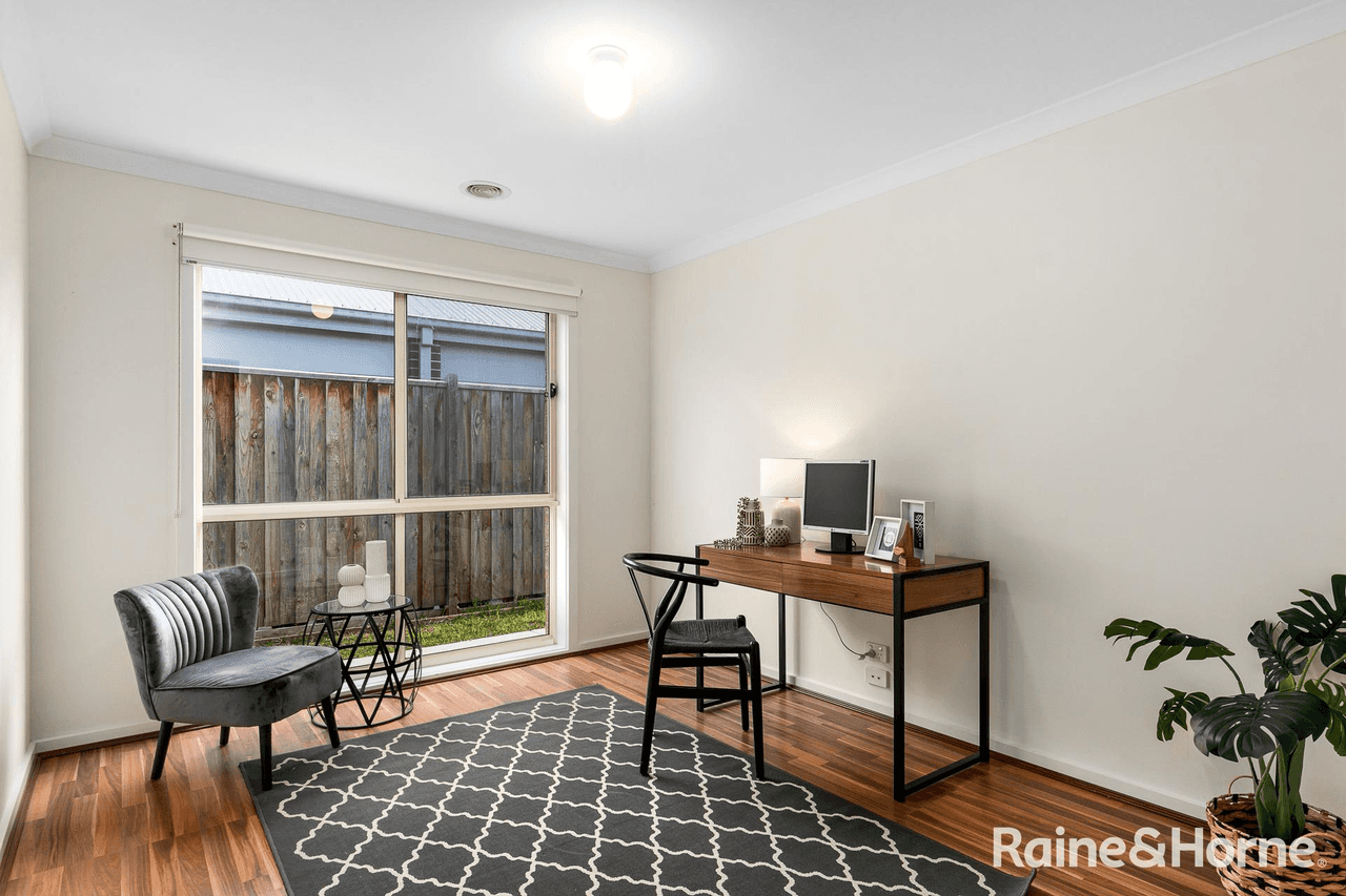 5 Coronat Drive, WILLIAMS LANDING, VIC 3027