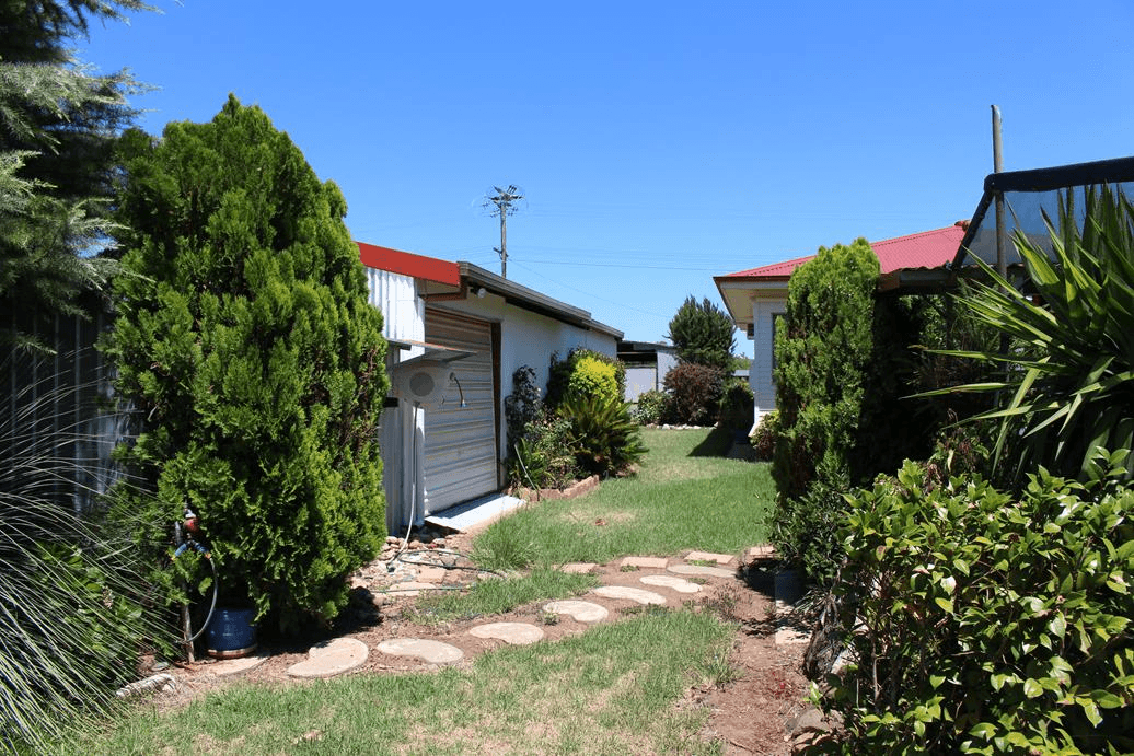 9 Link Street, BINGARA, NSW 2404