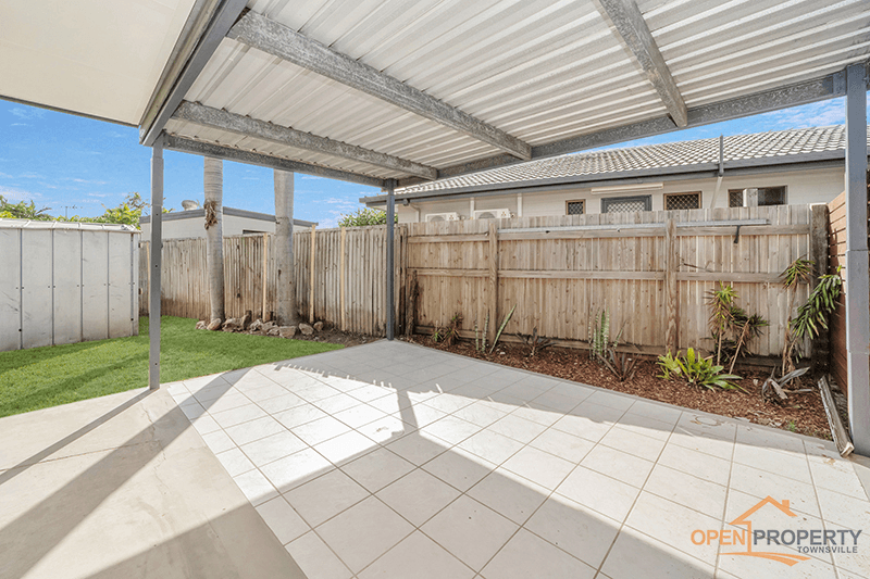 10 Dollview Ave, Rasmussen, QLD 4815