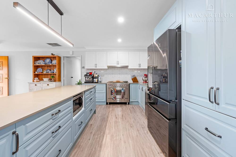26-28 Bruce Street, Coolamon, NSW 2701