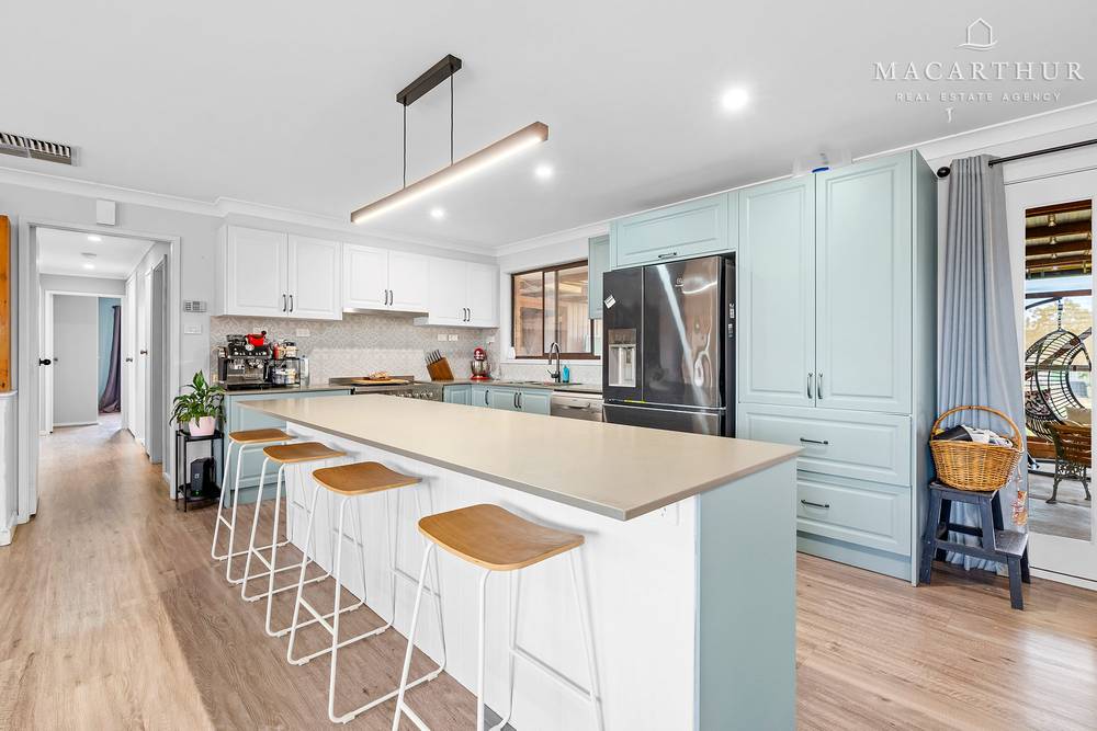 26-28 Bruce Street, Coolamon, NSW 2701