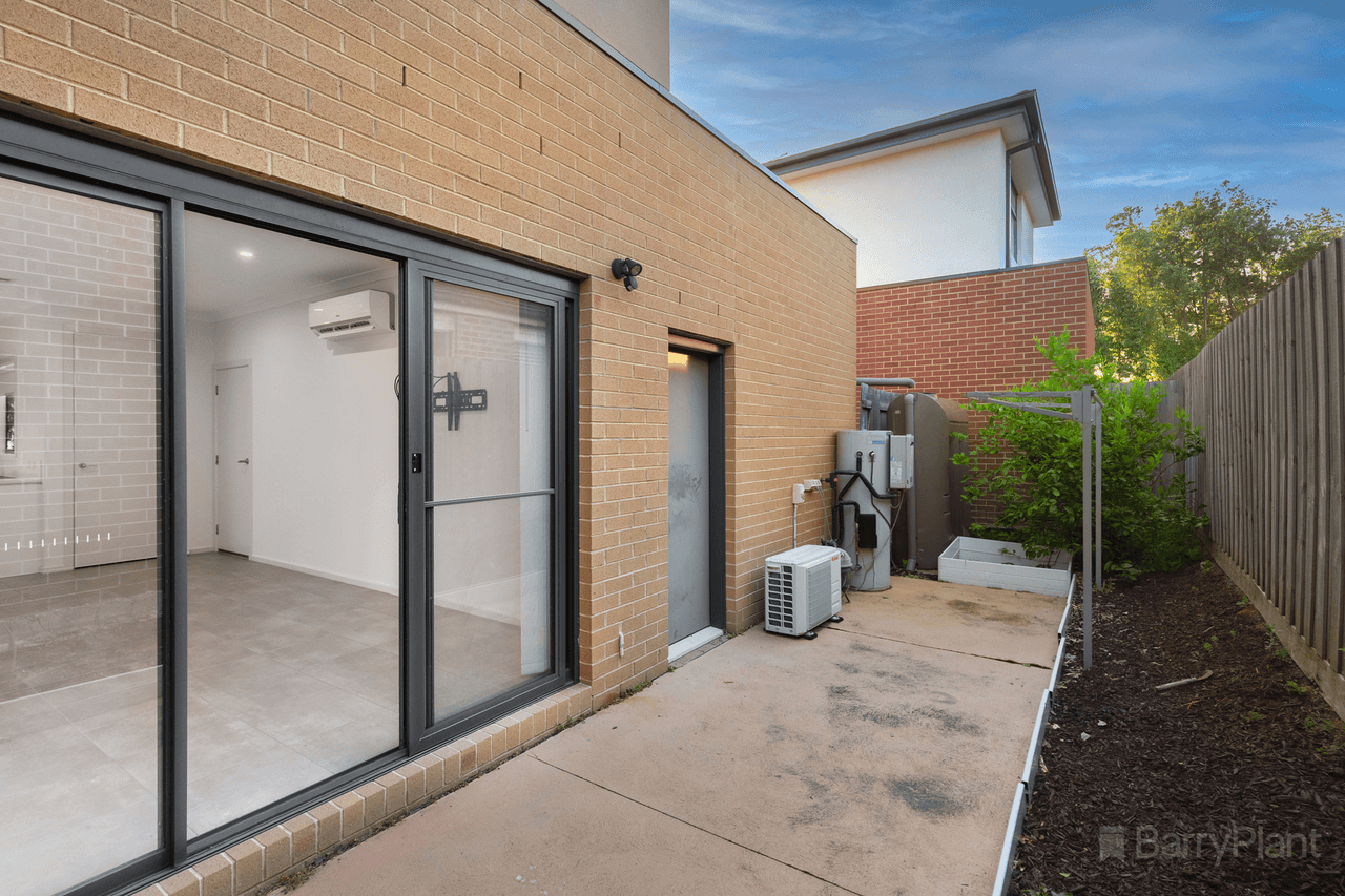 8/10 Redgum Avenue, Carrum Downs, VIC 3201