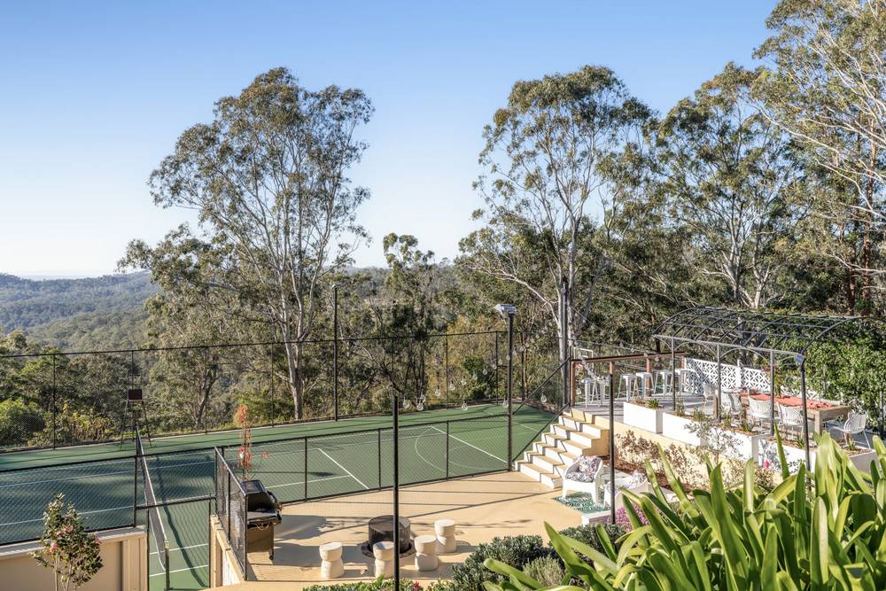 1 Eclipse Court, HIGHFIELDS, QLD 4352