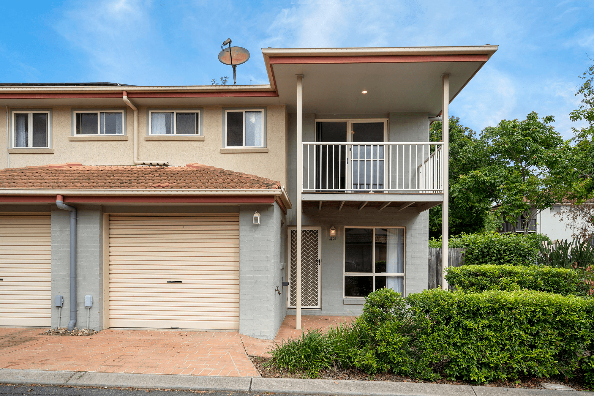 42/25 Buckingham Place, EIGHT MILE PLAINS, QLD 4113