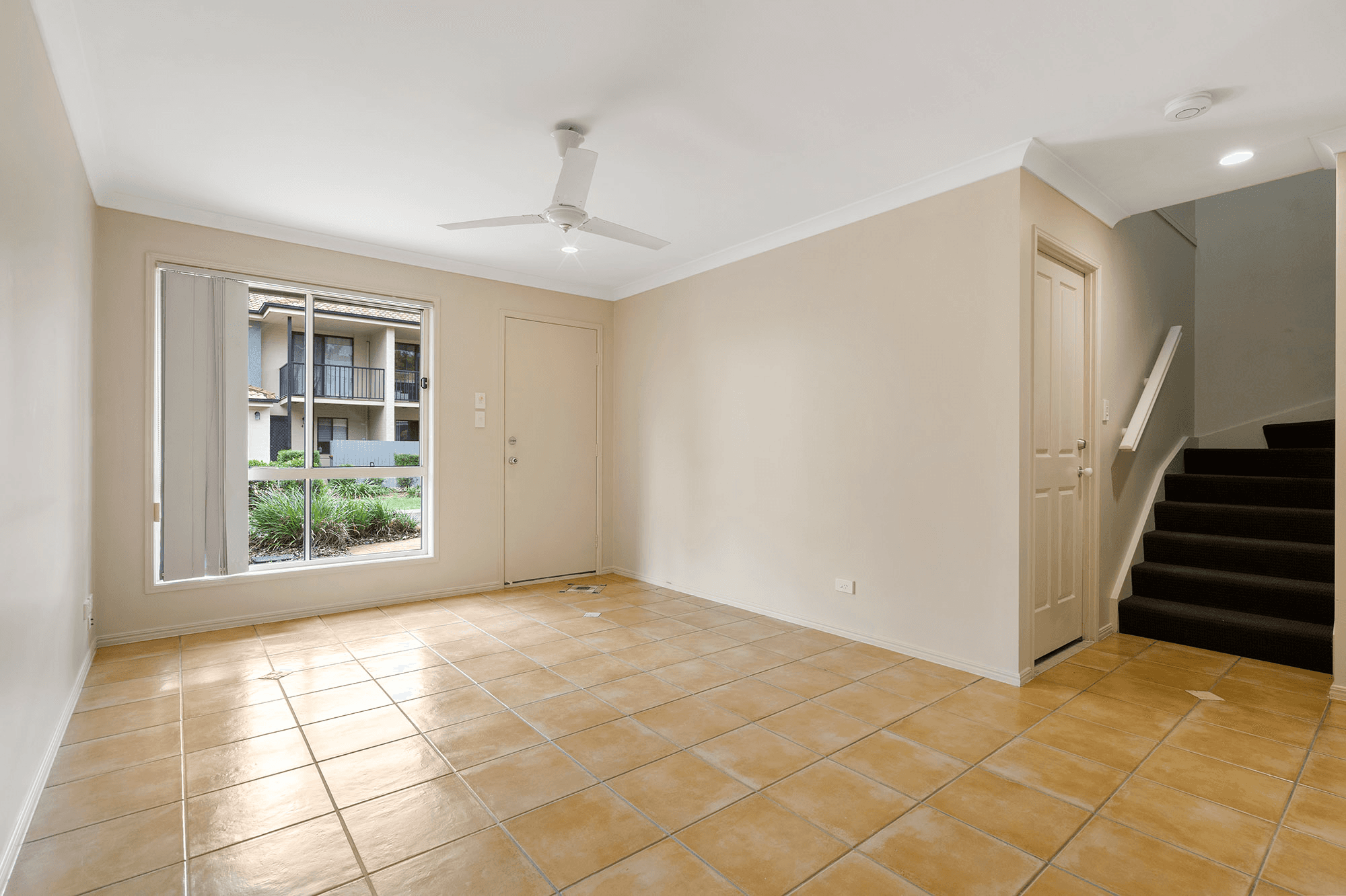 42/25 Buckingham Place, EIGHT MILE PLAINS, QLD 4113