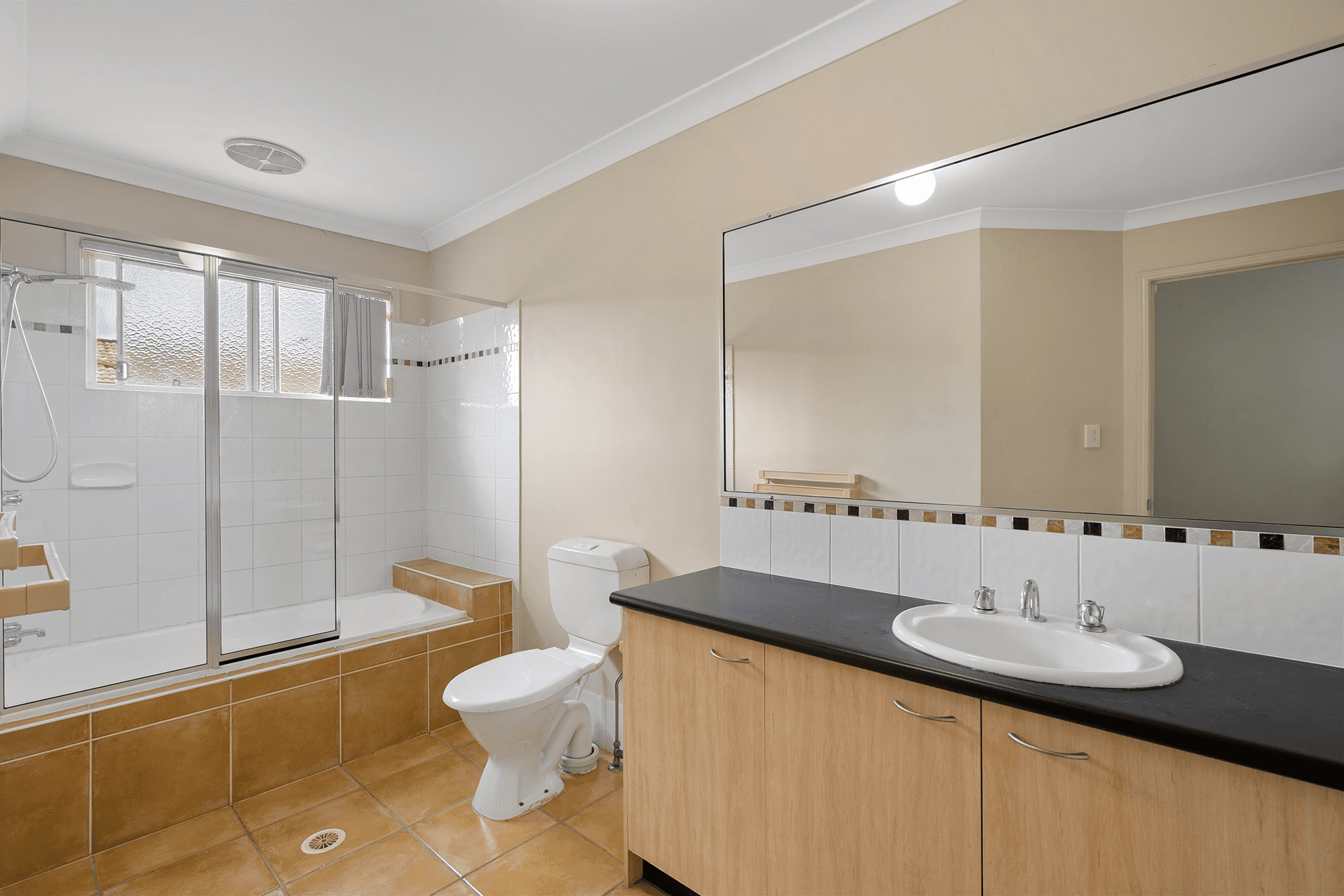 42/25 Buckingham Place, EIGHT MILE PLAINS, QLD 4113