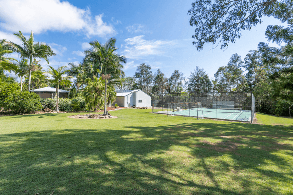 8 Kingfisher Place, WATERVIEW HEIGHTS, NSW 2460