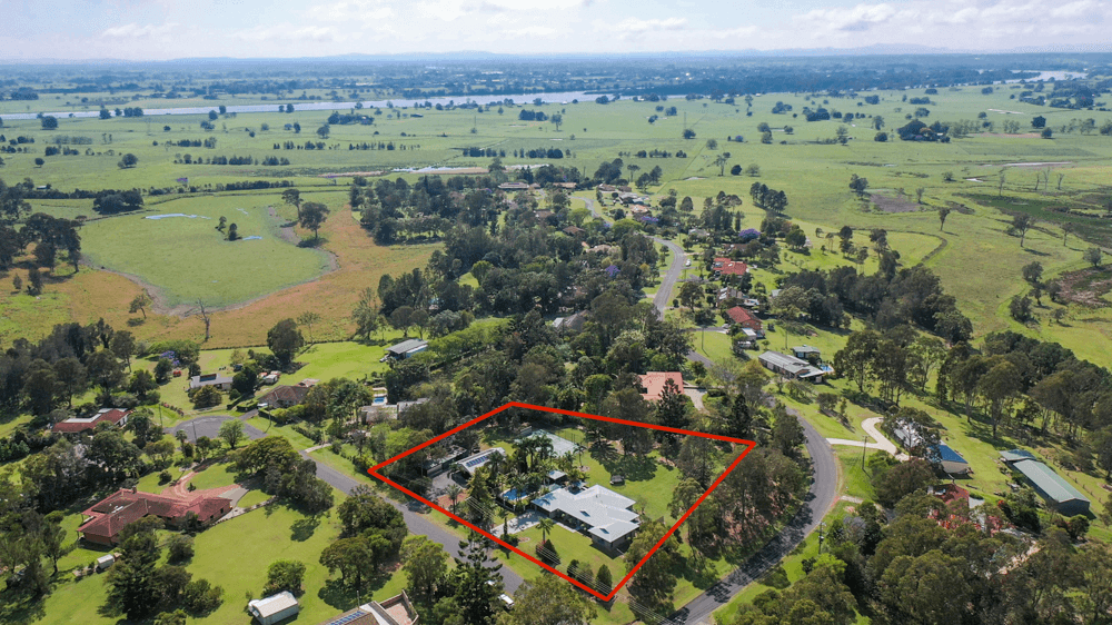 8 Kingfisher Place, WATERVIEW HEIGHTS, NSW 2460