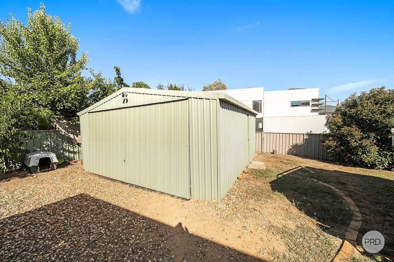 8 Davey Close, FLORA HILL, VIC 3550