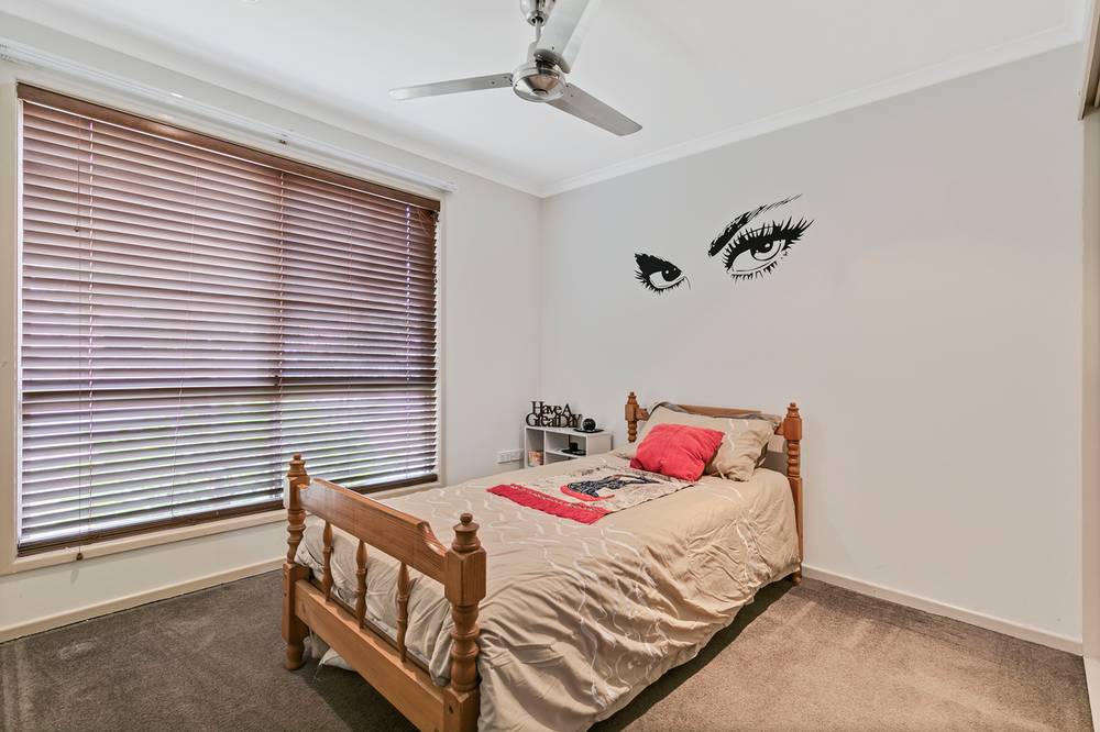 18 Oakmont Drive, BUDERIM, QLD 4556