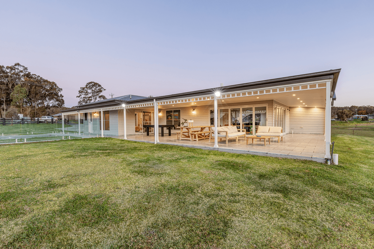 73 Boatfalls Drive, CLARENCE TOWN, NSW 2321