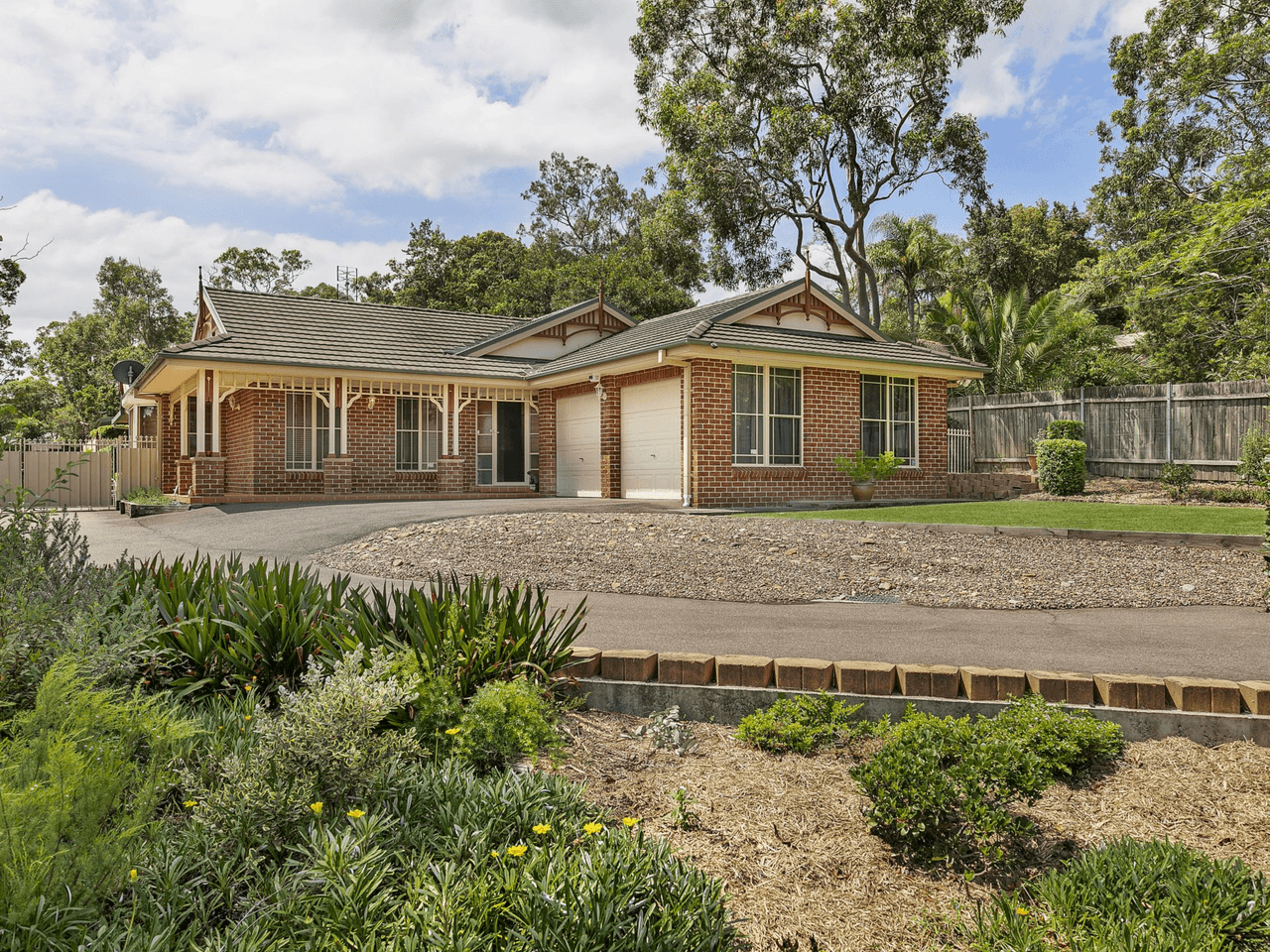 4 Wyreema Road, WARNERVALE, NSW 2259