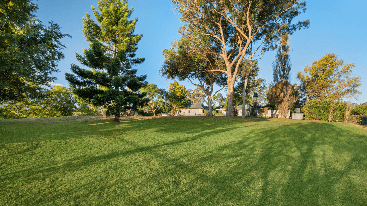 5 Harvest Way, GRASMERE, NSW 2570