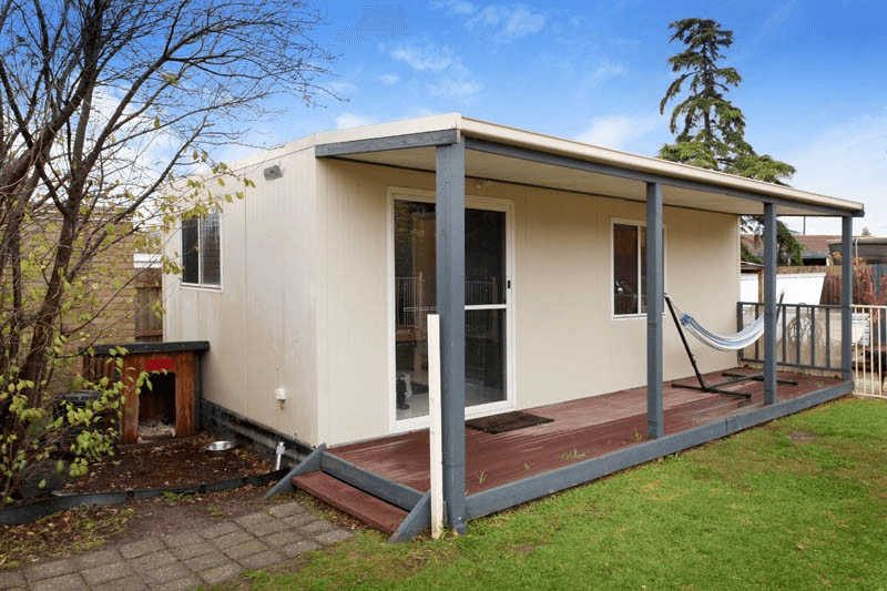 25 Felton Avenue, SUNBURY, VIC 3429