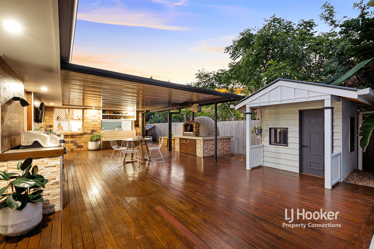 5 Gypsy Court, EATONS HILL, QLD 4037