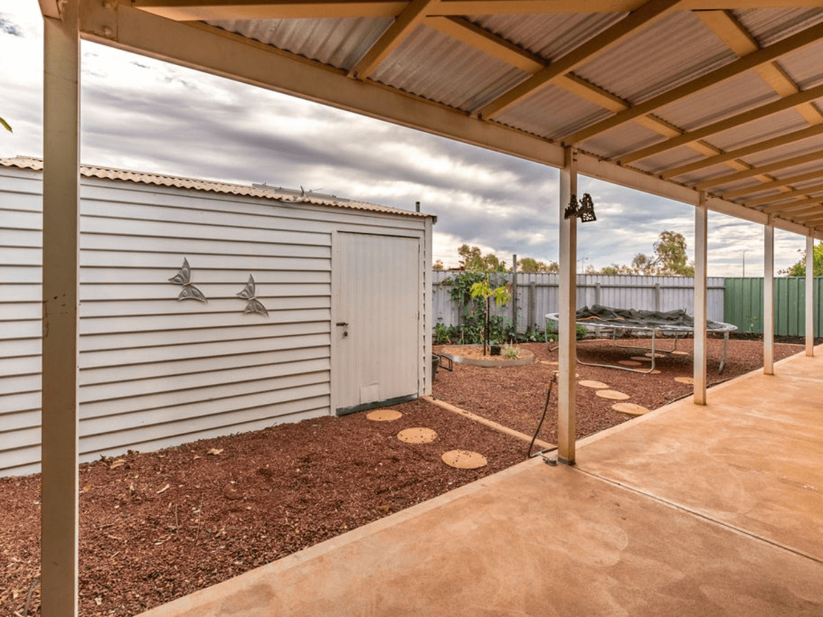 12 Jennifer Crt, PEGS CREEK, WA 6714