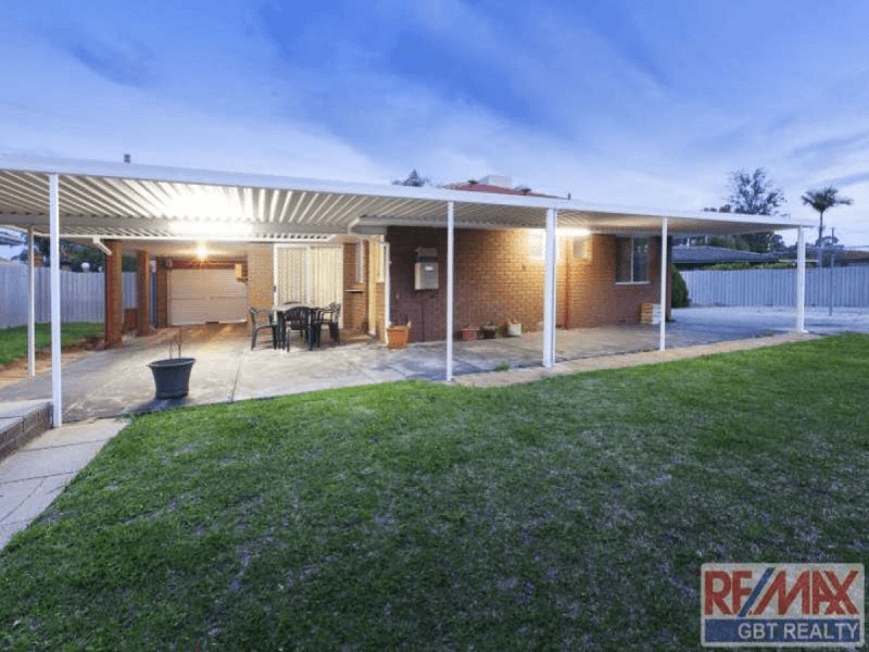 55 Danbury Crescent, GIRRAWHEEN, WA 6064