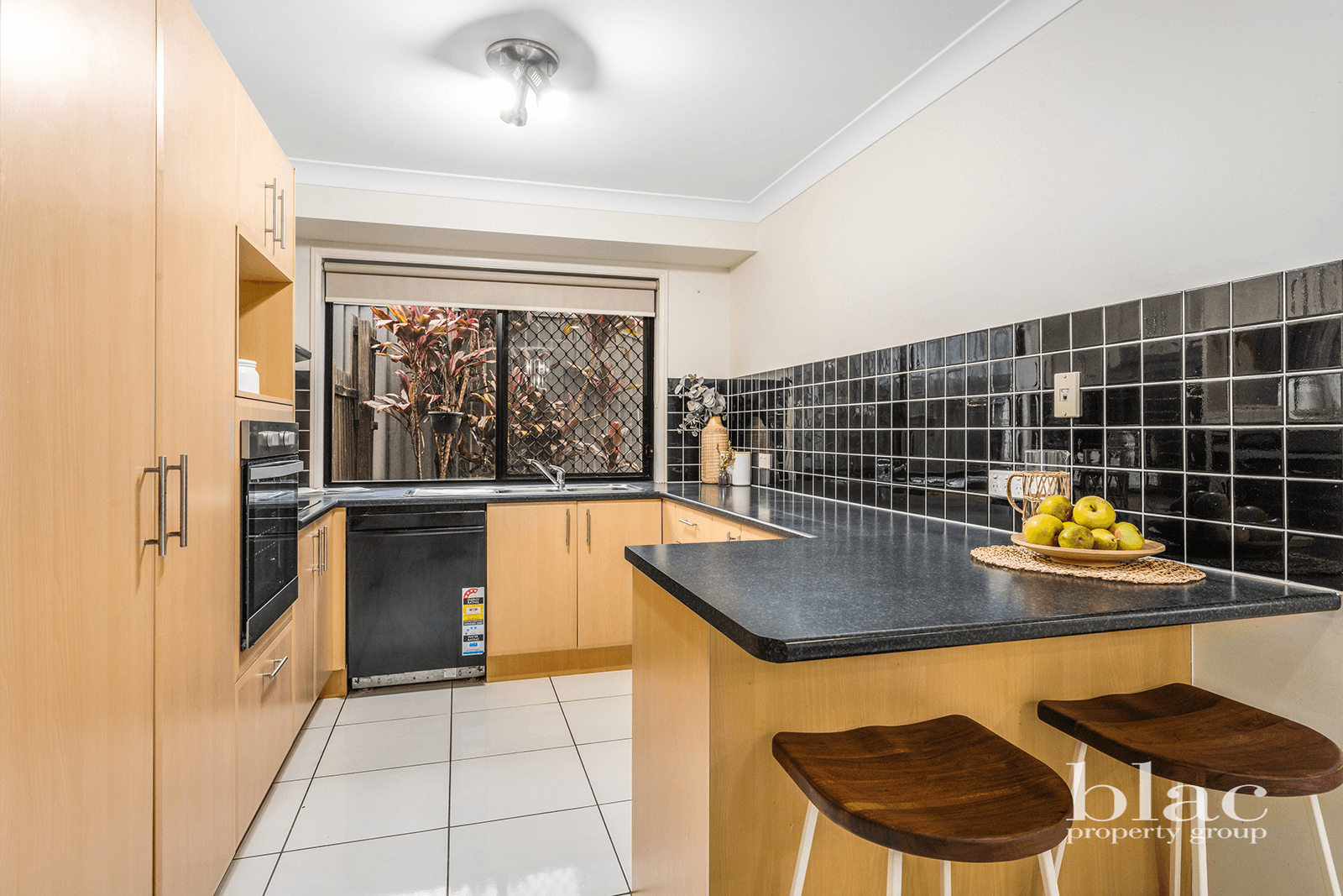 4 Curlew Court, WARNER, QLD 4500