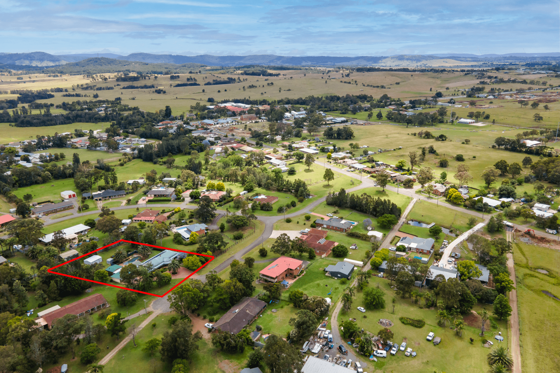 6 Dunnering Close, Lochinvar, NSW 2321