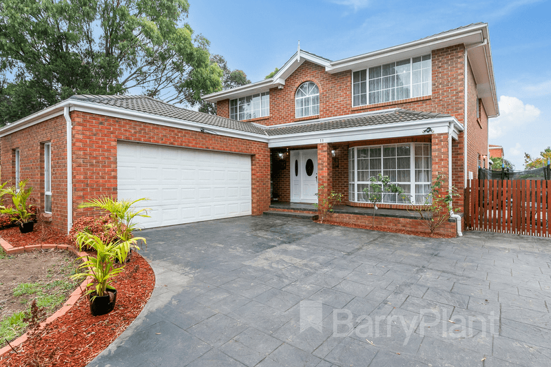 18 Armagh Crescent, Wantirna South, VIC 3152