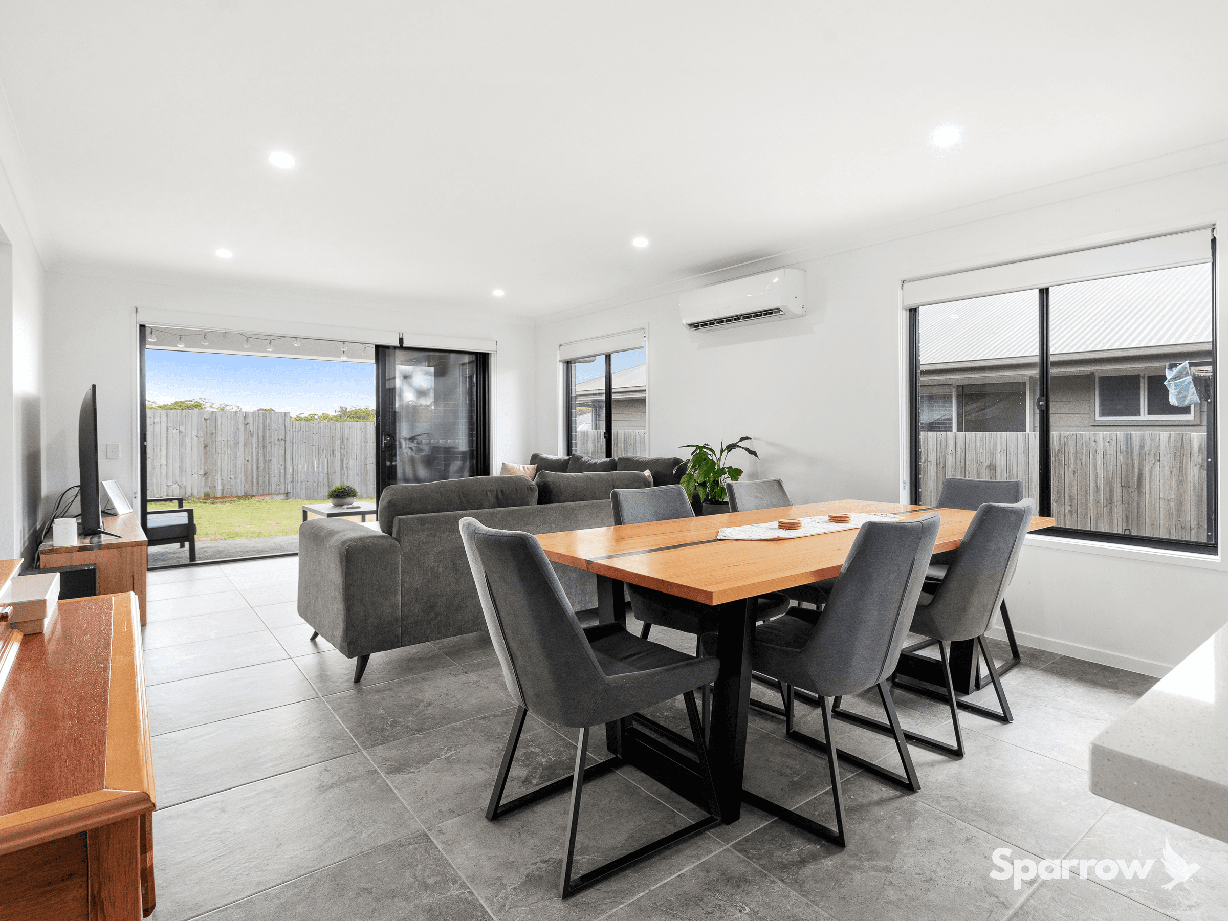 35 Berzins Court, BAHRS SCRUB, QLD 4207