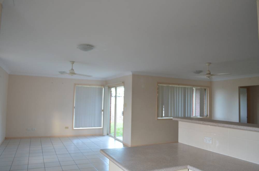 5 Stint Court, DECEPTION BAY, QLD 4508