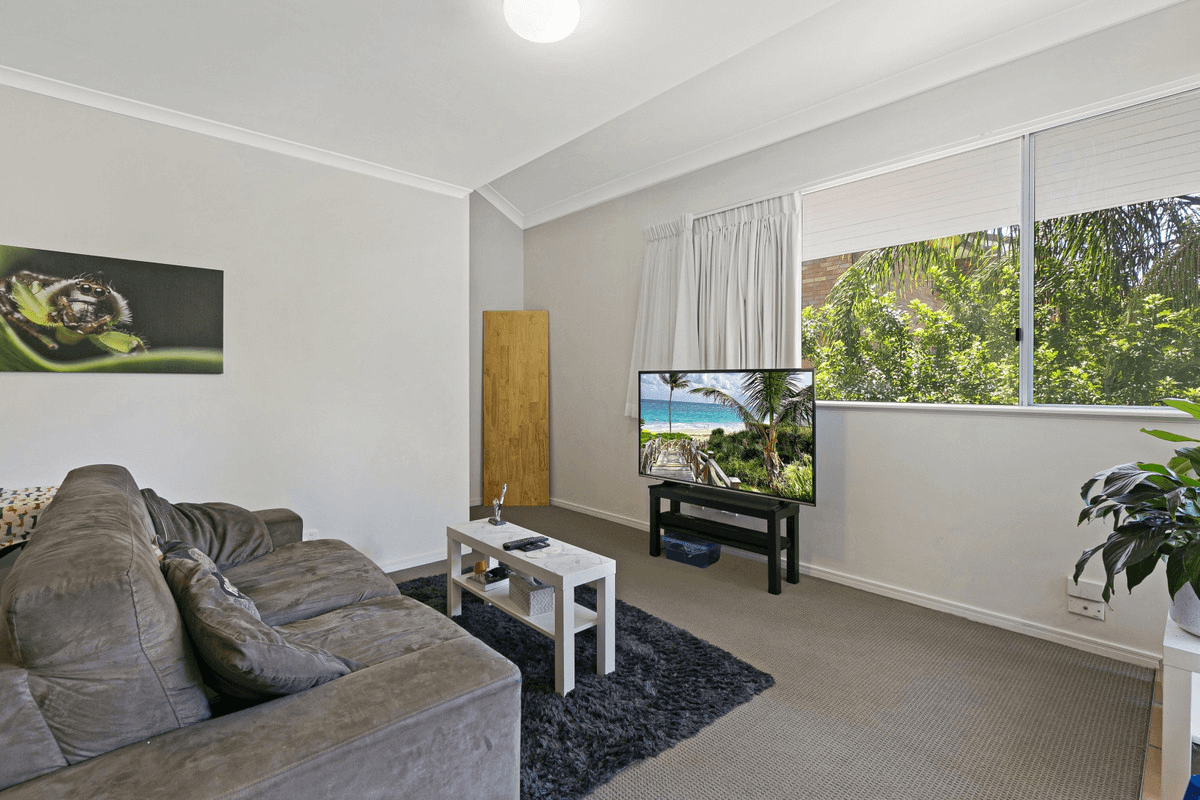 4/14 Lawson Street, SOUTHPORT, QLD 4215