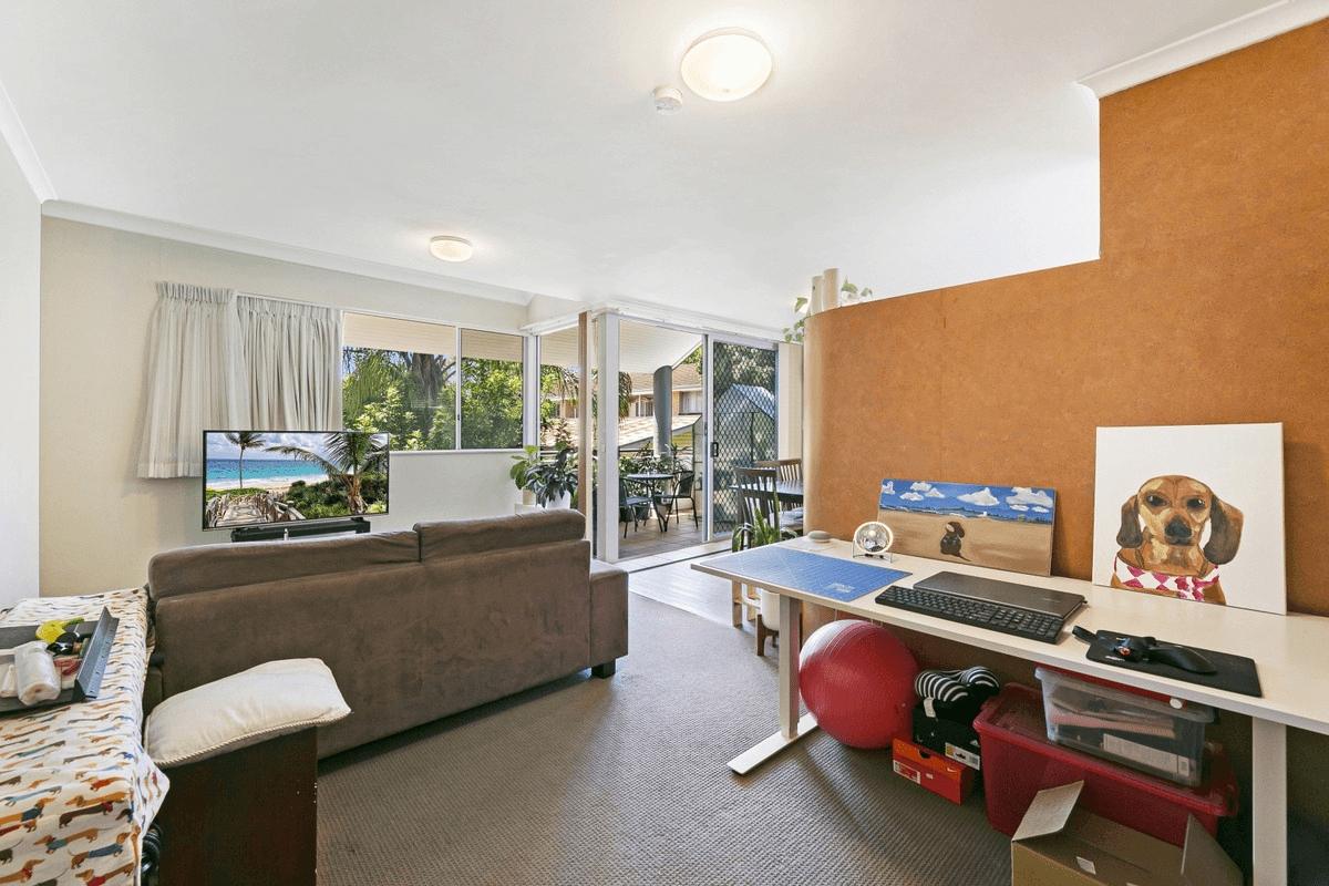 4/14 Lawson Street, SOUTHPORT, QLD 4215